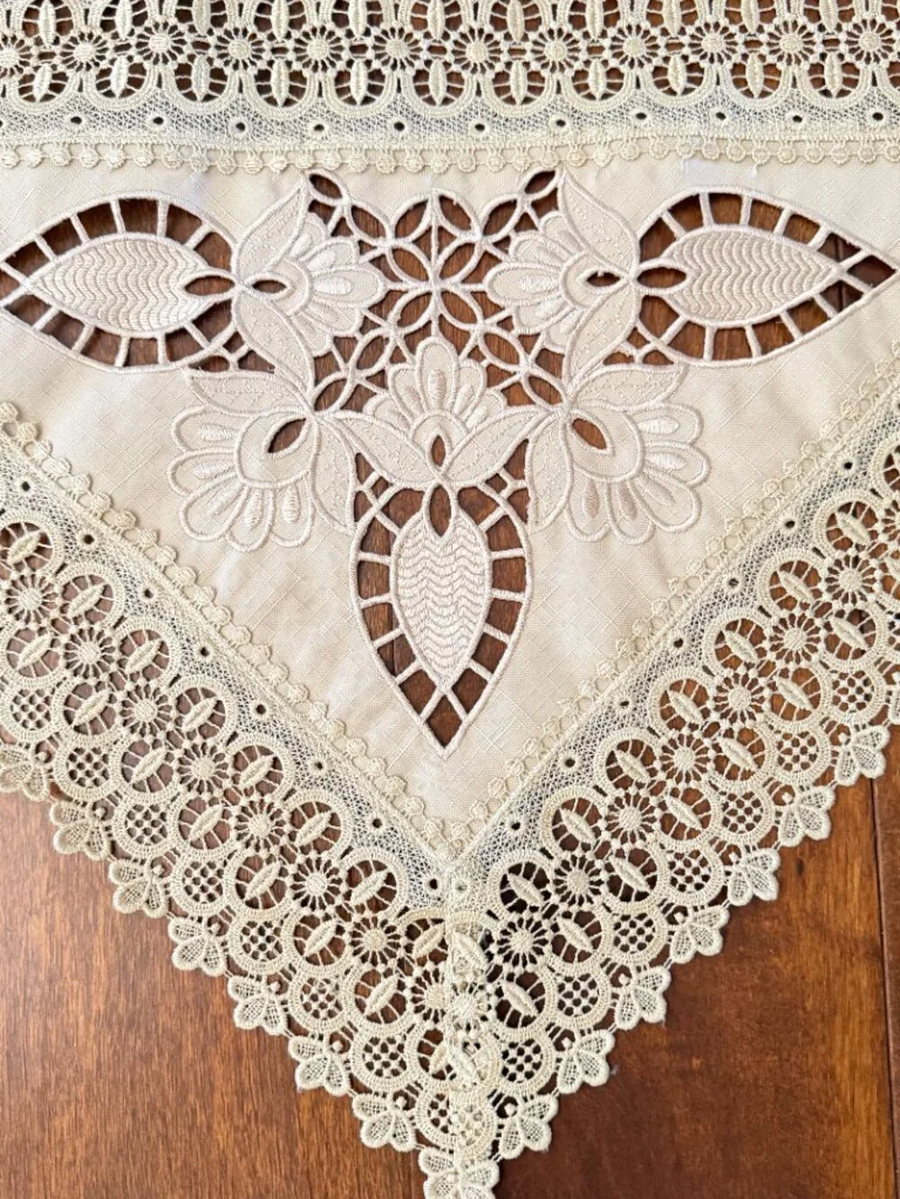 NEW Linen Tablecloth from Greece Lace Embroidery Cut Out Handwork
